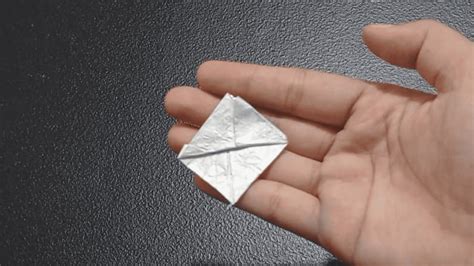 How to Make Easy Gum Wrapper Origami: Easy Gum Wrapper Origami Instructions