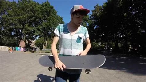 HEELFLIP FAST TUTORIAL // HD // - YouTube