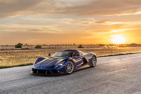 Hennessey Venom F5 Roadster (2023) - picture 6 of 21