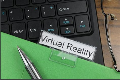 Virtual Reality - Free of Charge Creative Commons Suspension file image