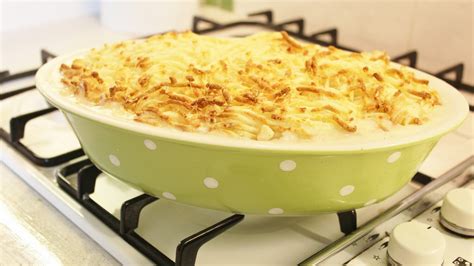 The Dodo Bakes: Mary Berry's Fish Pie