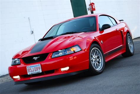 2004 Ford mustang mach 1 performance