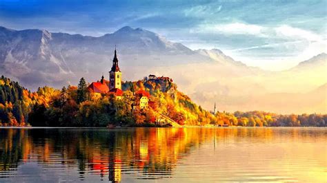 Beautiful castle in the light of Autumn sun - HD wallpaper Wallpaper Download 1366x768