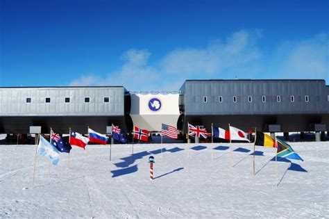 About Antarctica | Ice Stories: Dispatches From Polar Scientists