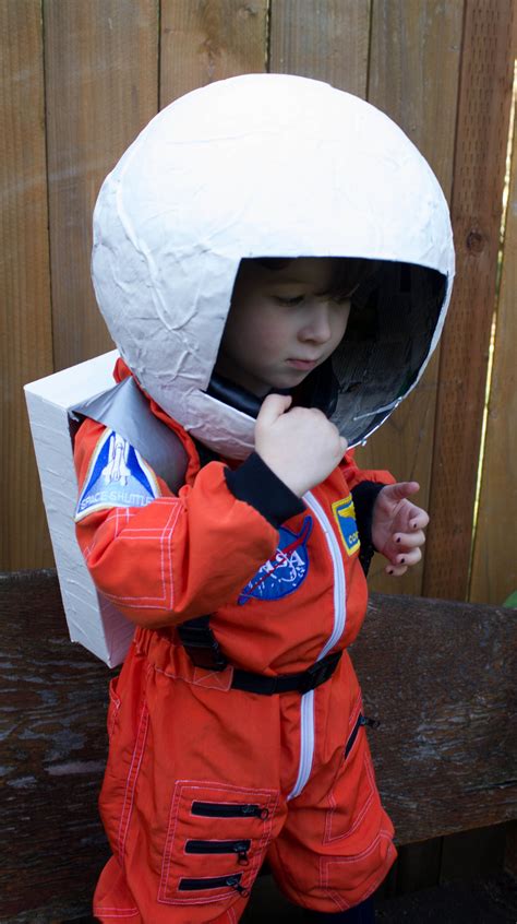 How to make an astronaut helmet for halloween | gail's blog