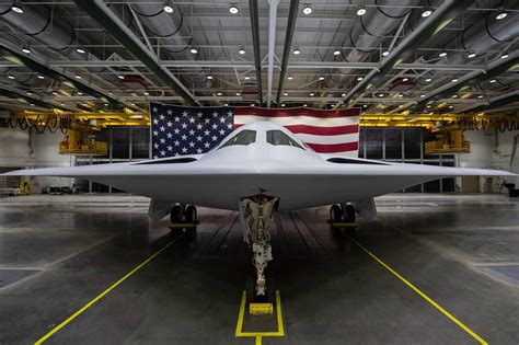 Northrop Grumman unveils the B-21 Raider, the future USAF strategic ...