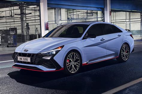 Hyundai Elantra N debuts with 276hp engine and a 5.3sec 0-100 kph time | Autocar India