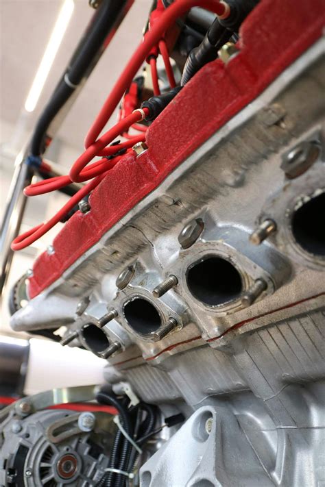 FERRARI F40 ENGINE - 1,000KM FROM NEW