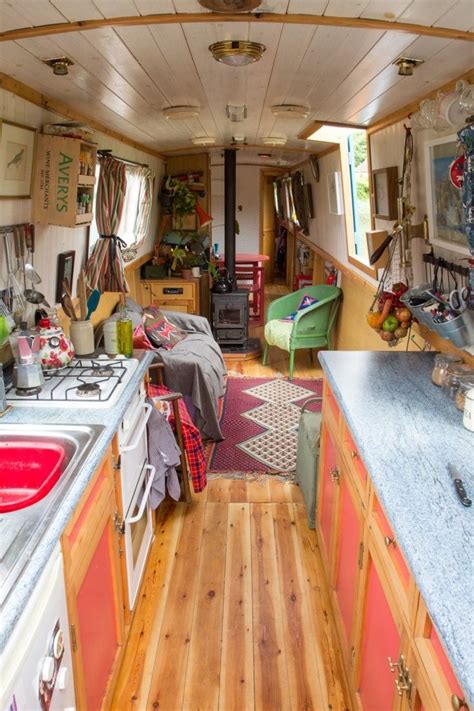 25 best Narrow Boat Interiors images on Pinterest | Narrow boat, Narrowboat interiors and Houseboats