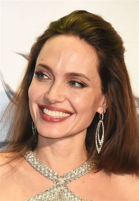 Angelina Jolie - "Maleficent: Mistress of Evil" Premiere in Tokyo • CelebMafia