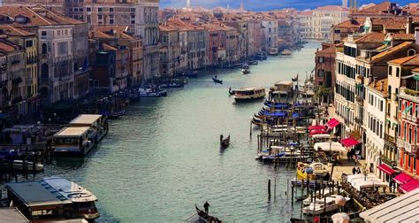 Great Italian Cities (Base, Winter, 10 Days) by Trafalgar with 1 Tour ...