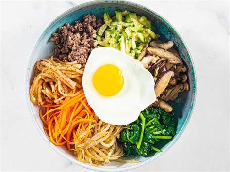 Classic Korean Bibimbap - maverick iron