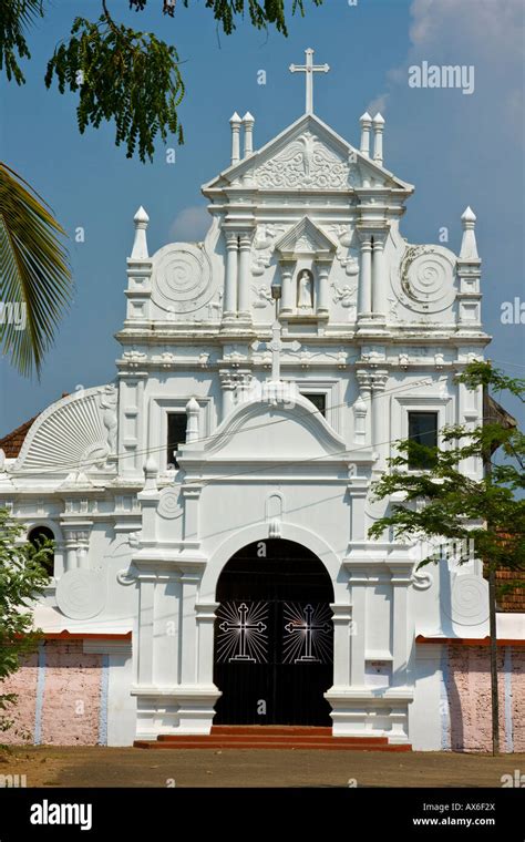 Kottayam church hi-res stock photography and images - Alamy