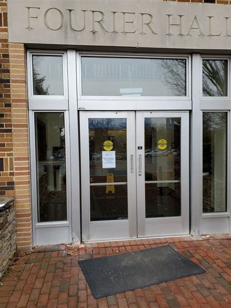 Aluminum Door Repair Services in Baltimore, MD | Caplan Glass