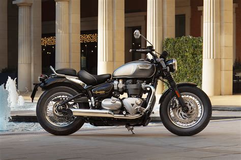 2022 Triumph Bonneville Gold Line Editions | First Look Review ...