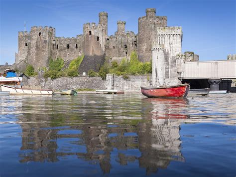 Castell Conwy (Cadw) | VisitWales