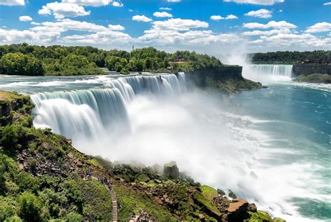 Niagara Falls - WorldAtlas