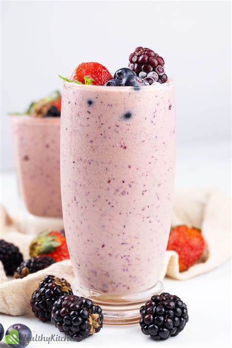 Frozen Fruit Smoothie Recipe - A Refreshing Berry-Mango Summer Blend