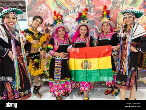 Bolivian People Stock Photos & Bolivian People Stock Images - Alamy