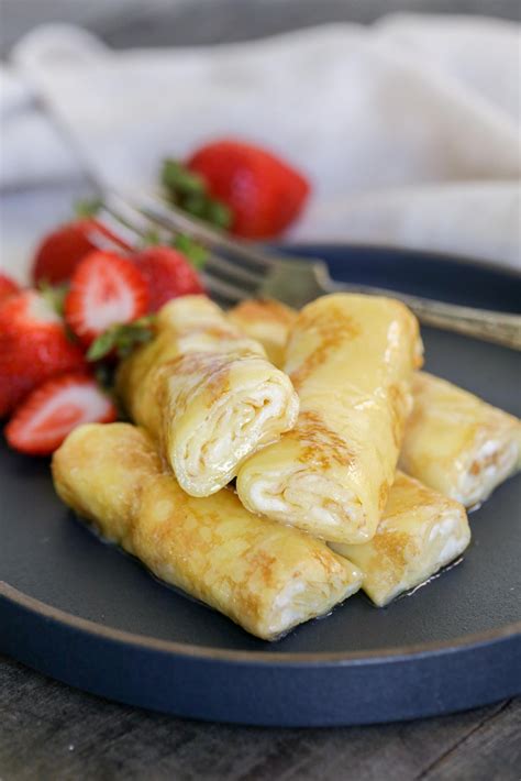 Chicken Crepe Pockets Recipe - Momsdish