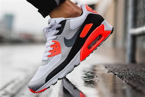 Nike Air Max 90 Ultra Essential ‘Infrared’ | Kickspotting