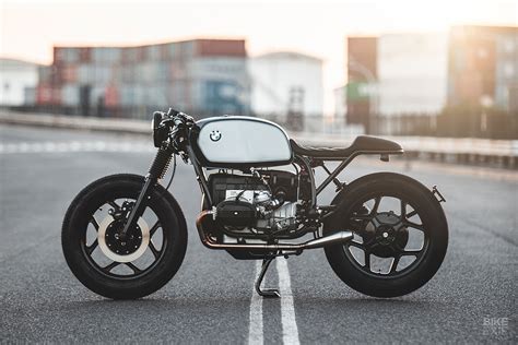 BMW cafe racer on Bike EXIF