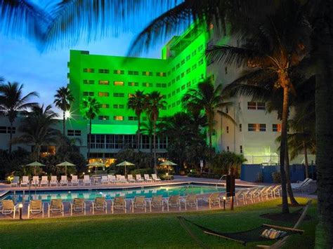 Holiday Inn Miami Beach-Oceanfront (FL) 2017 Hotel Review - Family ...