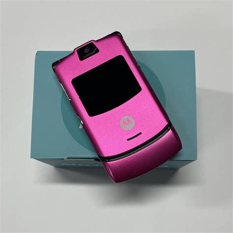 Motorola Flip Phone Pink