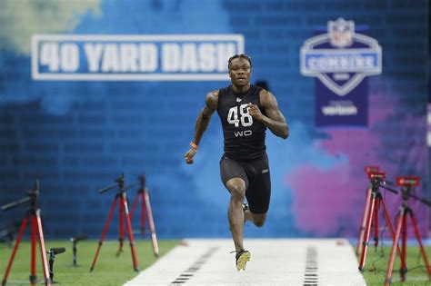 NFL analyst raves about Henry Ruggs' 40-yard dash at combine