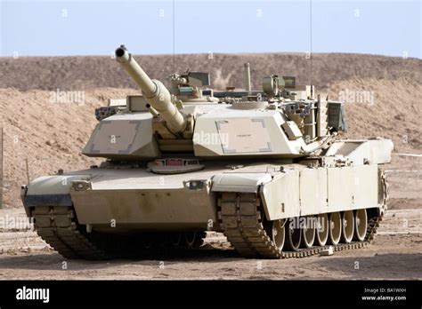 Génie, de l'Iraq - M1 Abrams tank at Camp Warhorse Photo Stock - Alamy