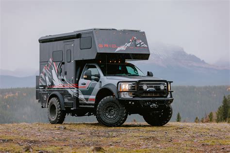 Wilderness Vans Camping-car F-550 Overland 2023 | Uncrate