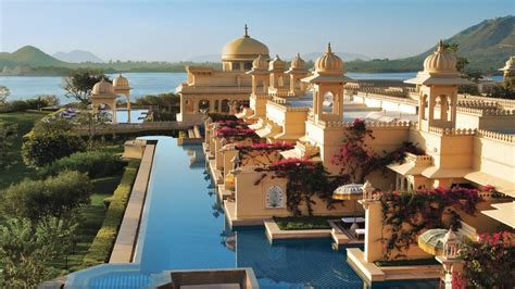 The Oberoi Udaivilas - RW Luxury Hotels & Resorts