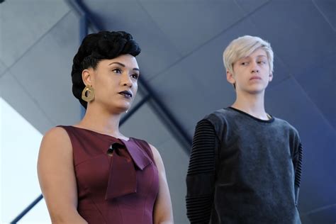 The Gifted "coMplications" (2x03) promotional picture - The Gifted (TV Series) Photo (41588355 ...