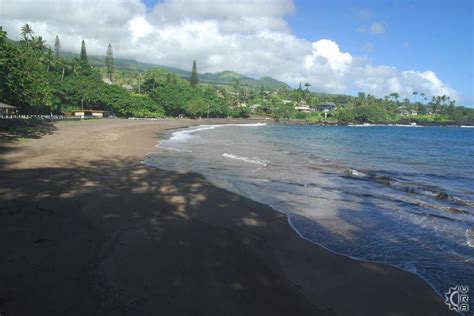 Hana Bay Beach Park in Hana, Maui, Hawaii | Hawaiian Beach Rentals