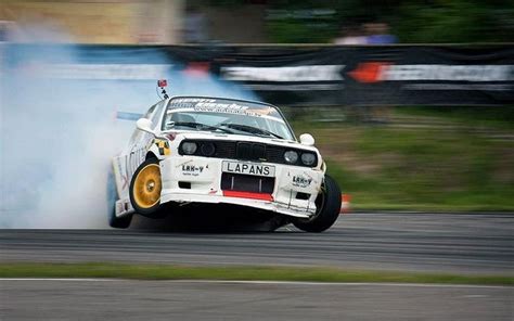 BMW E30 M3 Drift | Drift cars, Tuner cars, Bmw e28