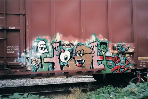 Art Crimes: Freight Train Graffiti