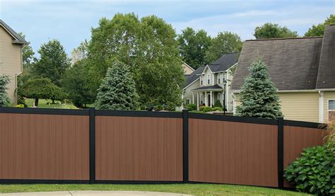 31 Beautiful Vinyl Fencing Colors