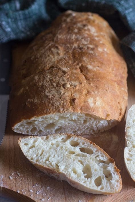 Easy No Knead Homemade Italian Ciabatta Bread Recipe - An Italian in my ...