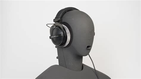 Beyerdynamic DT 770 PRO Review - RTINGS.com