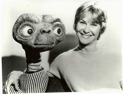 28 Behind The Scenes Photos From E.T. The Extra Terrestrial