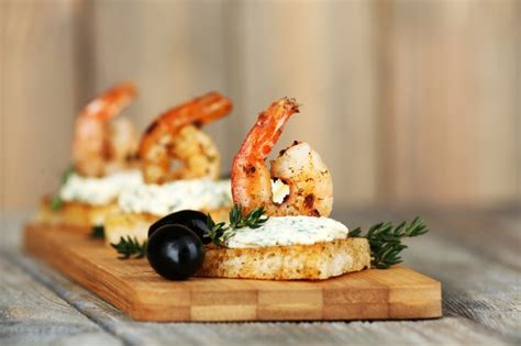 Recipe: Shrimp Canapes | HALLADAYS