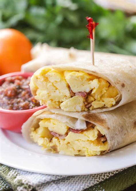 Awesome Breakfast Burrito Recipe - Burrito Walls