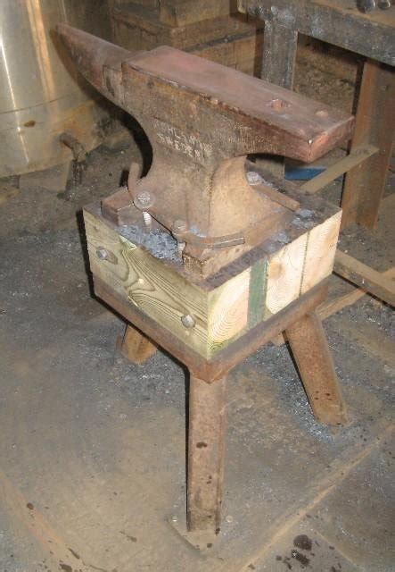 Anvil Stand Question - Beginners Place - Bladesmith's Forum Board