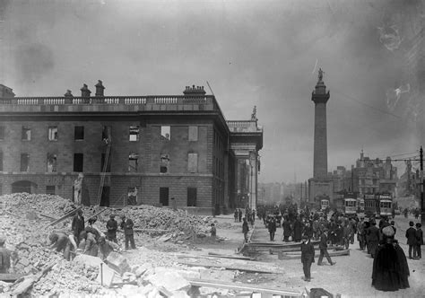 Vintage: 1916 Easter Rising in Dublin | MONOVISIONS - Black & White Photography Magazine