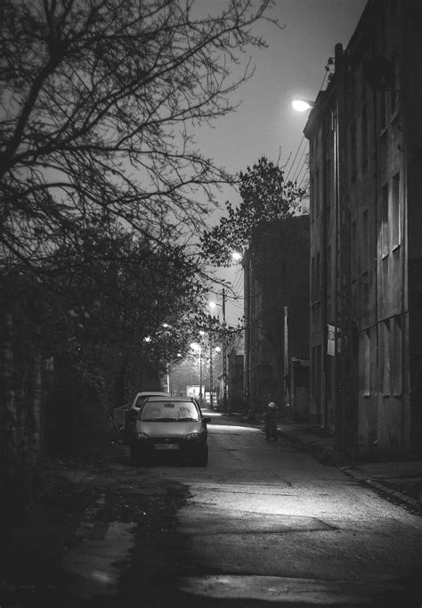 1080P Free download | City, Night, Street, Car, Grayscale , Monochrome HD phone wallpaper | Pxfuel