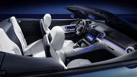 Mercedes says lush new AMG SL-Class interior has Gullwing-era cues - Autoblog