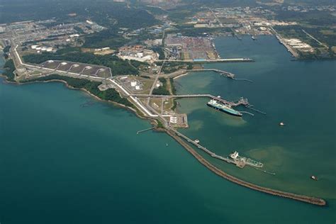 Petronas takes over Malaysian offshore gas hub from Shell - LNG Prime