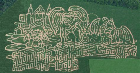 corn maze near me open now - Cliff Brice