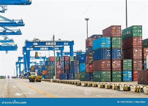 Tianjin China - on Jul 04, 2016:Scene of Tianjin Port Container Freight Terminal Editorial Photo ...