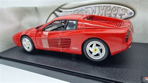 HOT WHEELS 1.18 Ferrari F512M Red colour ( 29758 ) - Eurospec